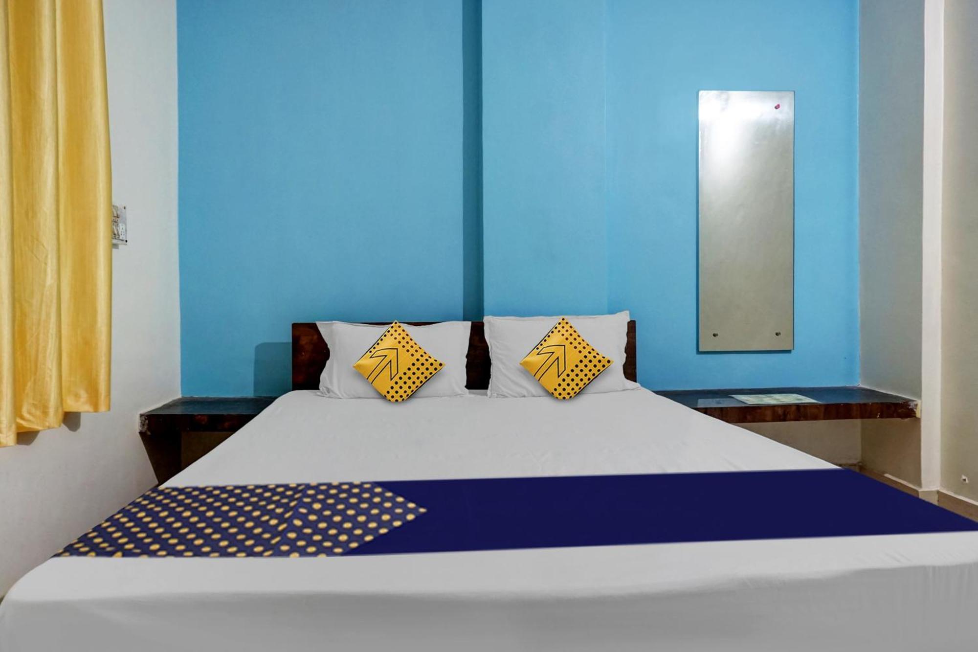 Spot On Samadhan Lodge Poona Buitenkant foto