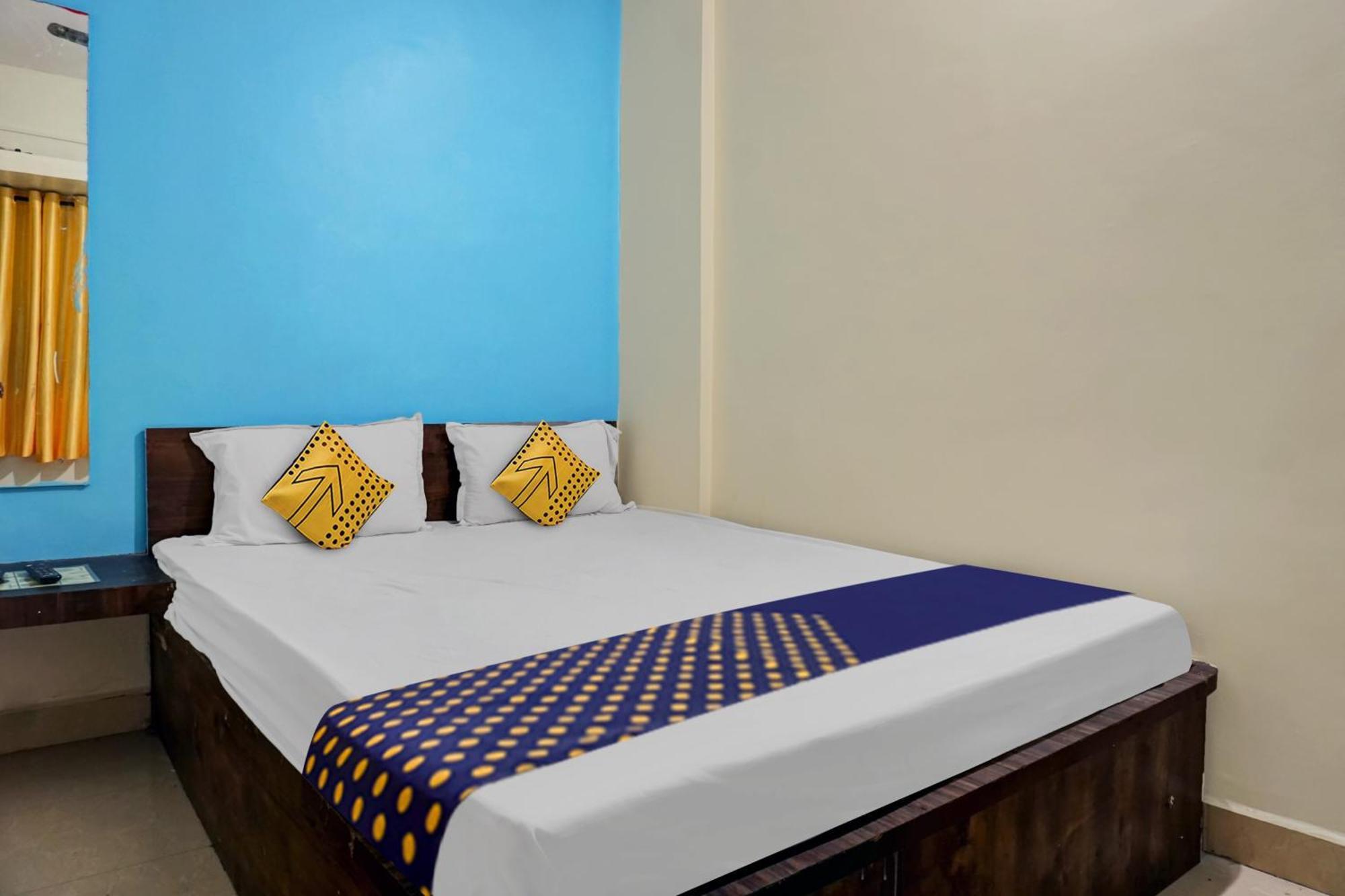 Spot On Samadhan Lodge Poona Buitenkant foto