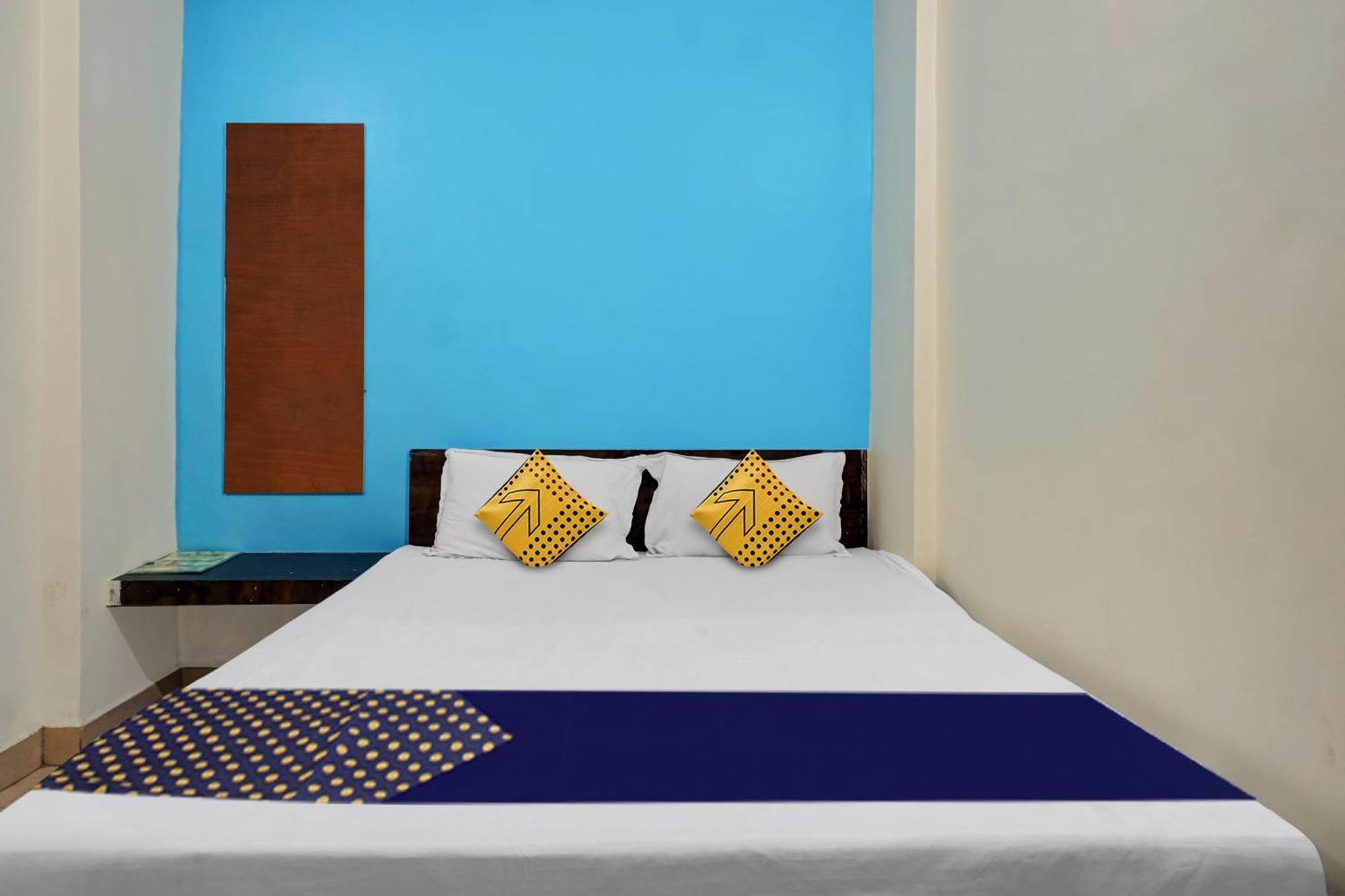 Spot On Samadhan Lodge Poona Buitenkant foto