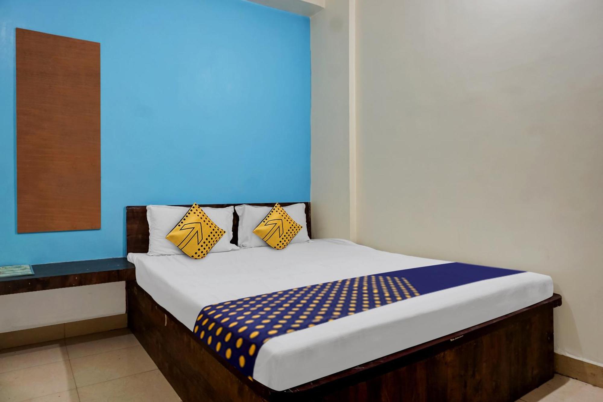 Spot On Samadhan Lodge Poona Buitenkant foto
