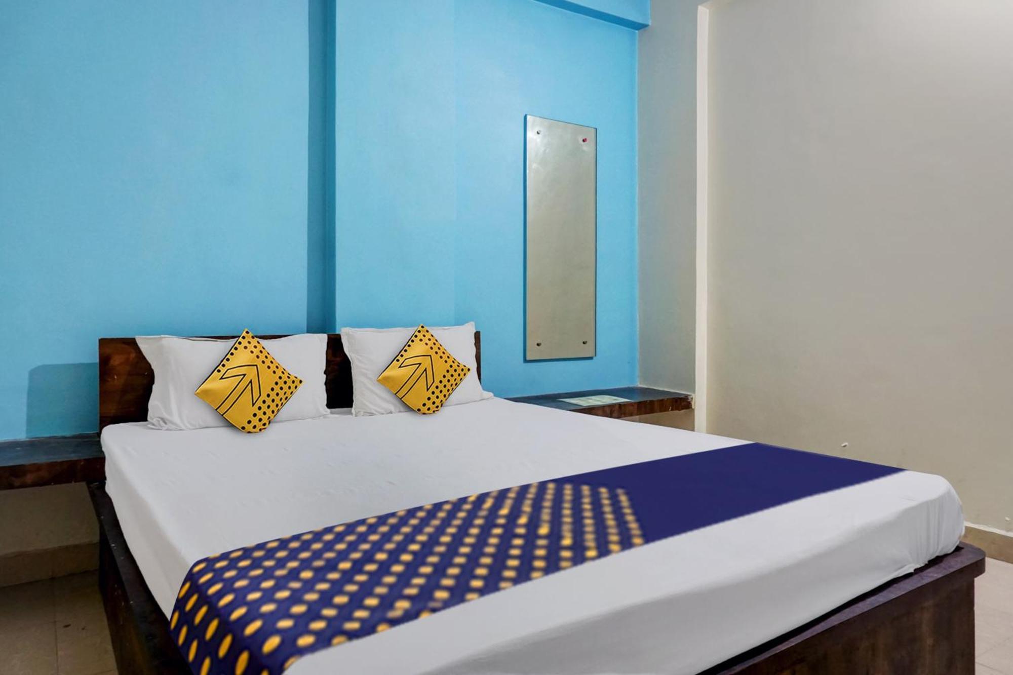 Spot On Samadhan Lodge Poona Buitenkant foto